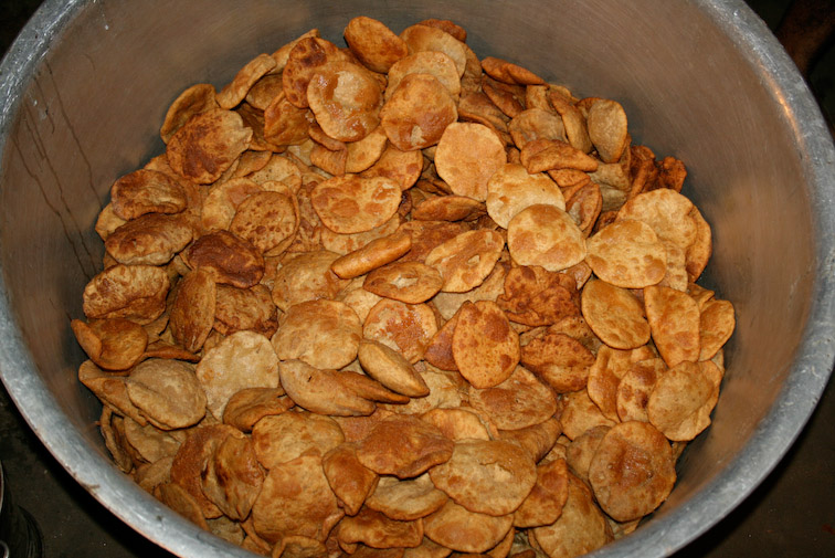 Poori bread